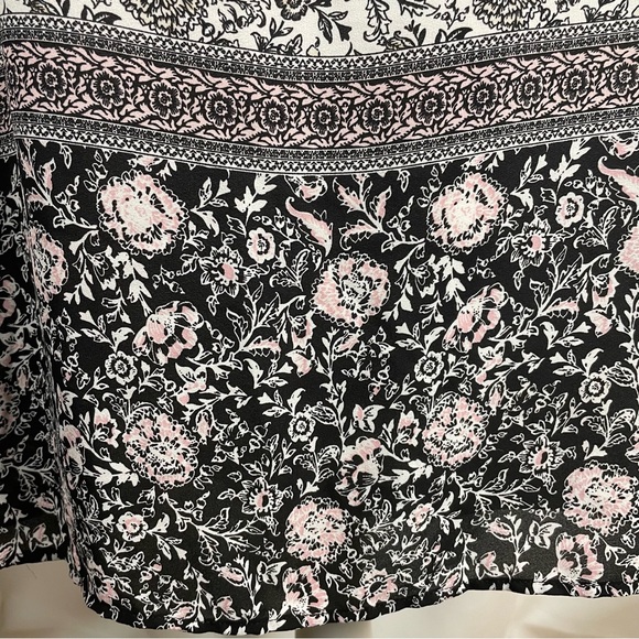 Avenue Black And White Floral Shift Dress Size 14/16 - Picture 12 of 16